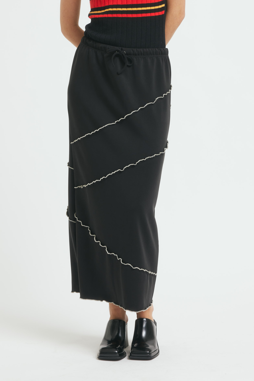 ClementineRS Skirt - Black - Résumé