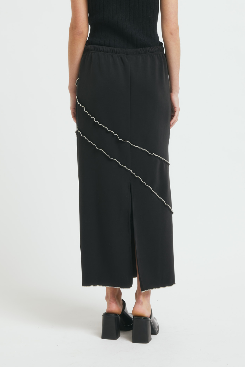 ClementineRS Skirt - Black - Résumé