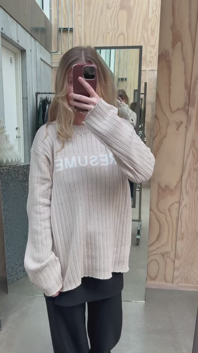 DevonRS Knit Pullover - Beige - Résumé